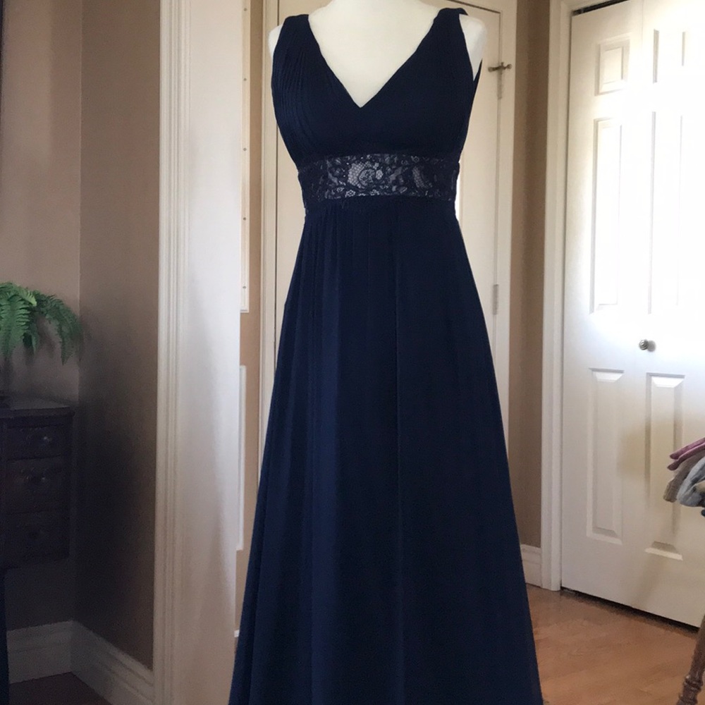 AIDAN MATTOX SZ 4 Navy Blue Evening Gown